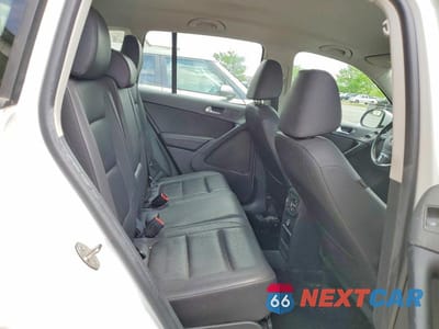 Zdjęcie 11 z 13 samochodu: 2016 VOLKSWAGEN TIGUAN S VIN:WVGAV7AX0GW540736 - miniatura