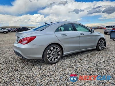 Trzecie zdjęcie samochodu z tyłu: 2019 MERCEDES-BENZ CLA 250 4MATIC VIN:WDDSJ4GB0KN742656 - miniatura