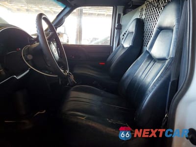 Zdjęcie 7 z 12 samochodu: 1999 CHEV ASTRO VIN:1GCDM19W3XB193357 - miniatura