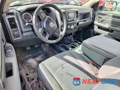 Zdjęcie 8 z 12 samochodu: 2015 RAM 3500 ST VIN:3C63R3AL8FG608065 - miniatura