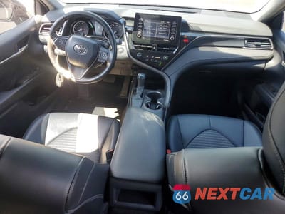 Zdjęcie 8 z 12 samochodu: 2021 TOYOTA CAMRY SE VIN:4T1T11AK8MU577689 - miniatura