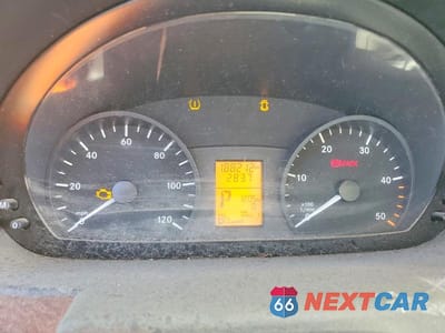 Zdjęcie 9 z 13 samochodu: 2016 MERCEDES-BENZ SPRINTER 2500 VIN:WD3PE8CD4GP330085 - miniatura