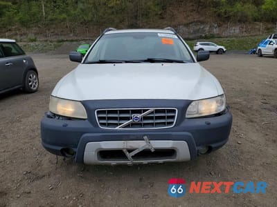 Piąte zdjęcie samochodu w środku: 2005 VOLV XC70 VIN:YV4SZ592X61227597 - miniatura