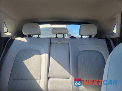 Zdjęcie 10 z 13 samochodu: 2023 HYUNDAI KONA SEL VIN:KM8K6CAB4PU962857 - miniatura