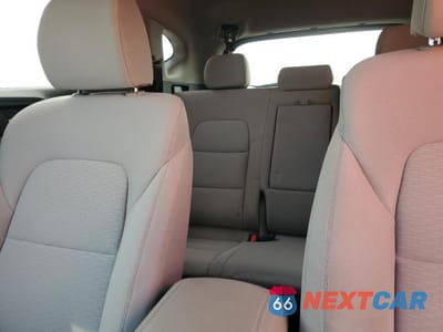 Zdjęcie 10 z 12 samochodu: 2019 HYUNDAI TUCSON SE VIN:KM8J23A40KU986011 - miniatura