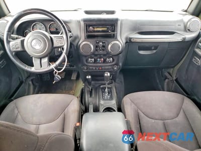 Zdjęcie 8 z 13 samochodu: 2015 JEEP WRANGLER UNLIMITED SPORT VIN:1C4BJWDG3FL629050 - miniatura
