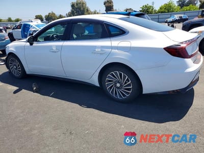 Drugie zdjęcie samochodu z przodu: 2023 HYUNDAI SONATA HYBRID SEL VIN:KMHL34JJXPA075498 - miniatura