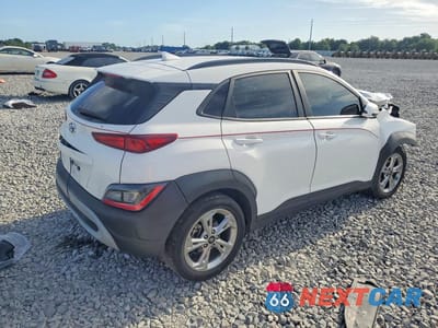 Trzecie zdjęcie samochodu z tyłu: 2022 HYUNDAI KONA SEL VIN:KM8K62AB8NU905570 - miniatura