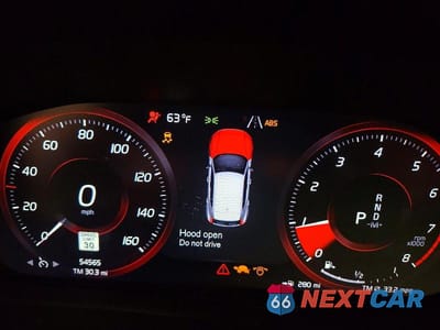 Zdjęcie 9 z 13 samochodu: 2020 VOLVO XC40 T4 MOMENTUM VIN:YV4AC2HK9L2326768 - miniatura
