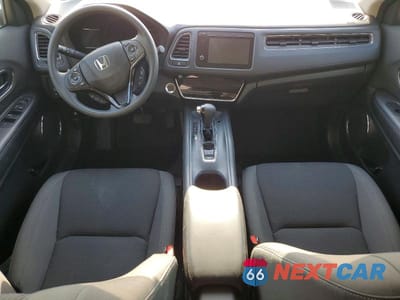 Zdjęcie 8 z 13 samochodu: 2020 HONDA HR-V EX VIN:3CZRU5H58LM700966 - miniatura