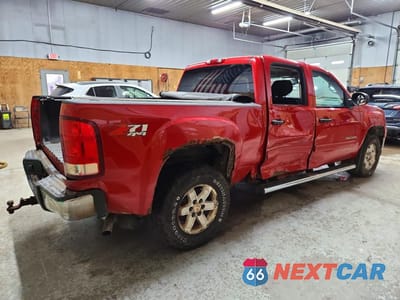 Trzecie zdjęcie samochodu z tyłu: 2010 GMC SIERRA K1500 SLE VIN:3GTRKVE36AG238532 - miniatura