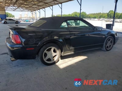 Trzecie zdjęcie samochodu z tyłu: 2001 FORD MUSTANG GT VIN:1FAFP45X41F111349 - miniatura
