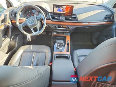 Zdjęcie 8 z 14 samochodu: 2021 AUDI Q5 PREMIUM VIN:WA1AAAFY6M2105442 - miniatura