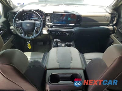 Zdjęcie 8 z 12 samochodu: 2024 CHEVROLET SILVERADO K1500 ZR2 VIN:3GCUDHE83RG198309 - miniatura