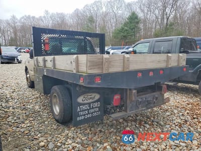 Drugie zdjęcie samochodu z przodu: 2001 FORD F350 SUPER DUTY FLATBED TRUCK VIN:1FDWF36F61EC22922 - miniatura