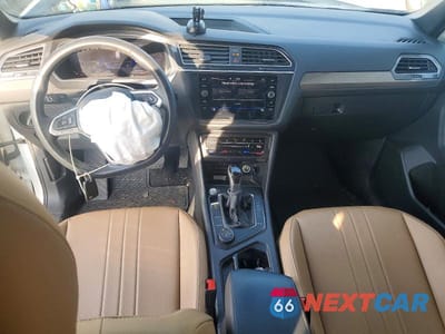 Zdjęcie 8 z 13 samochodu: 2024 VOLKSWAGEN TIGUAN SE VIN:3VV2B7AX1RM112602 - miniatura