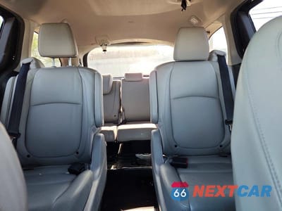 Zdjęcie 10 z 13 samochodu: 2019 HONDA ODYSSEY EXL VIN:5FNRL6H72KB061535 - miniatura