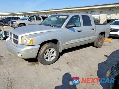 2006 DODGE DAKOTA QUAD SLT 1D7HE48N06S616876 - główne zdjęcie licytacji z USA - miniatura