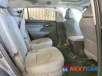 Zdjęcie 11 z 14 samochodu: 2020 TOYOTA HIGHLANDER XLE VIN:5TDGZRBH7LS509788 - miniatura
