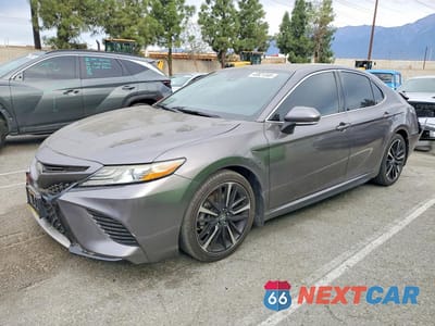 2019 TOYOTA CAMRY XSE 4T1B61HK9KU832270 - główne zdjęcie licytacji z USA - miniatura