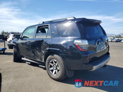 Drugie zdjęcie samochodu z przodu: 2023 TOYOTA 4RUNNER TRD OFF-ROAD PREMIUM VIN:JTERU5JRXP6146737 - miniatura