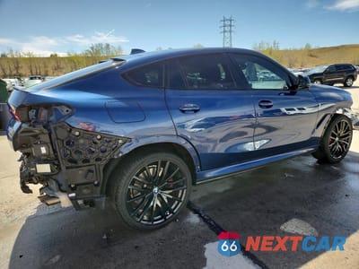 Trzecie zdjęcie samochodu z tyłu: 2022 BMW X6 M50I VIN:5UXCY8C04N9J15072 - miniatura