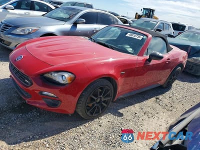 2017 FIAT 124 SPIDER CLASSICA JC1NFAEK0H0127702 - główne zdjęcie licytacji z USA - miniatura
