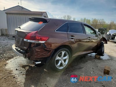 Trzecie zdjęcie samochodu z tyłu: 2013 TOYOTA VENZA XLE VIN:4T3ZK3BB9DU059552 - miniatura