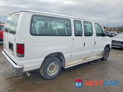Trzecie zdjęcie samochodu z tyłu: 2012 FORD ECONOLINE E350 SUPER DUTY WAGON VIN:1FBNE3BL1CDA96691 - miniatura