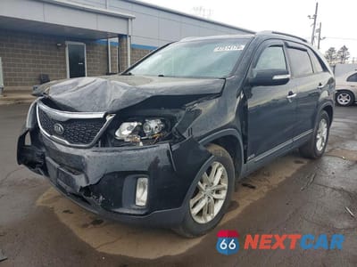 2014 KIA SORENTO LX 5XYKTDA75EG504371 - główne zdjęcie licytacji z USA - miniatura