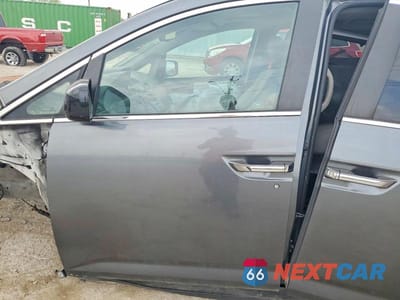 Zdjęcie 7 z 14 samochodu: 2011 HONDA ODYSSEY EXL VIN:5FNRL5H68BB038035 - miniatura