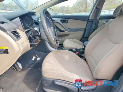Zdjęcie 7 z 11 samochodu: 2014 HYUNDAI ELANTRA SE VIN:KMHDH4AE1EU154627 - miniatura