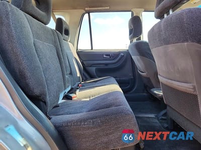 Zdjęcie 11 z 12 samochodu: 2001 HONDA CR-V EX VIN:JHLRD18651C016126 - miniatura