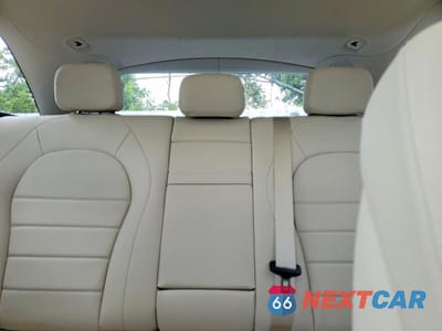 Zdjęcie 10 z 13 samochodu: 2022 MERCEDES-BENZ GLC 300 4MATIC VIN:W1N0G8EB5NV376622 - miniatura