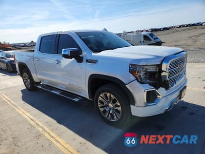 Czwarte zdjęcie samochodu z boku: 2019 GMC SIERRA K1500 DENALI VIN:1GTU9FED9KZ213260 - miniatura