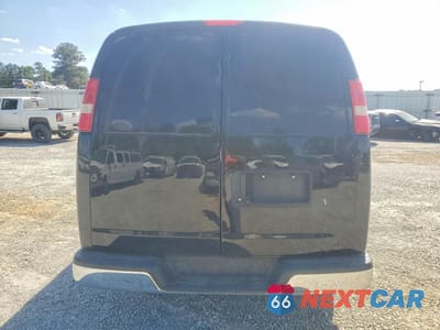 Zdjęcie 6 z 13 samochodu: 2017 CHEVROLET EXPRESS G2500 VIN:1GCWGAFF0H1140918 - miniatura