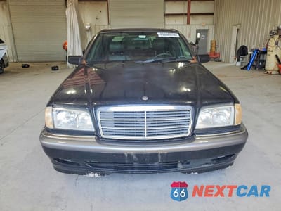 Piąte zdjęcie samochodu w środku: 2000 MERCEDES-BENZ C 280 VIN:WDBHA29G6YA860811 - miniatura
