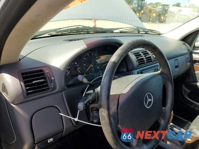 Zdjęcie 9 z 13 samochodu: 2000 MERCEDES-BENZ ML 430 VIN:4JGAB72E8YA194018 - miniatura