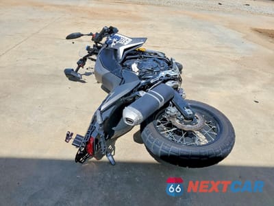 Czwarte zdjęcie samochodu z boku: 2025 YAMAHA XTZ690 VIN:JYADM17E2SA002502 - miniatura