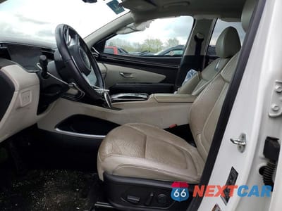 Zdjęcie 7 z 12 samochodu: 2023 HYUNDAI TUCSON LIMITED VIN:5NMJECAE1PH200896 - miniatura