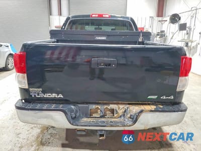 Zdjęcie 6 z 11 samochodu: 2013 TOYOTA TUNDRA GRADE VIN:5TFDW5F11DX303170 - miniatura