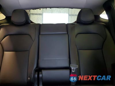 Zdjęcie 10 z 13 samochodu: 2026 TESLA MODEL Y VIN:7SAYGDED2TA611509 - miniatura