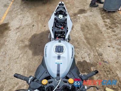 Piąte zdjęcie samochodu w środku: 2025 KAWASAKI ZX400 S VIN:ML5ZXCS19SDA39298 - miniatura