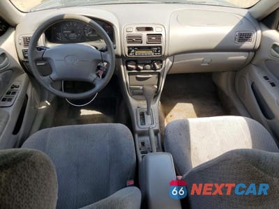 Zdjęcie 8 z 12 samochodu: 2002 TOYOTA COROLLA LE VIN:2T1BR18E32C555215 - miniatura