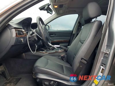 Zdjęcie 7 z 11 samochodu: 2011 BMW 335 D VIN:WBAPN7C54BA949688 - miniatura