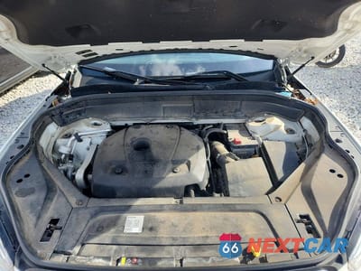 Zdjęcie 12 z 13 samochodu: 2016 VOLVO XC90 T5 VIN:YV4102XK8G1076073 - miniatura