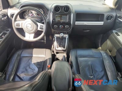 Zdjęcie 8 z 13 samochodu: 2017 JEEP COMPASS LATITUDE VIN:1C4NJCEB6HD211965 - miniatura