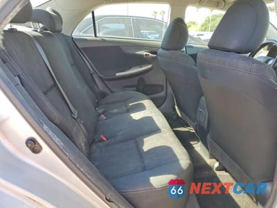 Zdjęcie 10 z 13 samochodu: 2013 TOYOTA COROLLA S VIN:2T1BU4EE5DC993631 - miniatura