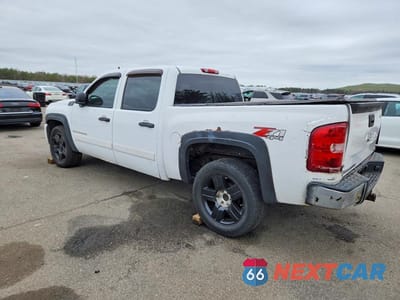 Drugie zdjęcie samochodu z przodu: 2008 CHEVROLET SILVERADO K1500 VIN:3GCEK13J18G236447 - miniatura