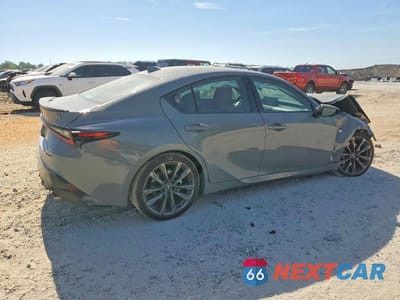 Trzecie zdjęcie samochodu z tyłu: 2025 LEXUS IS 350 F SPORT VIN:JTHGZ1B27S5090664 - miniatura